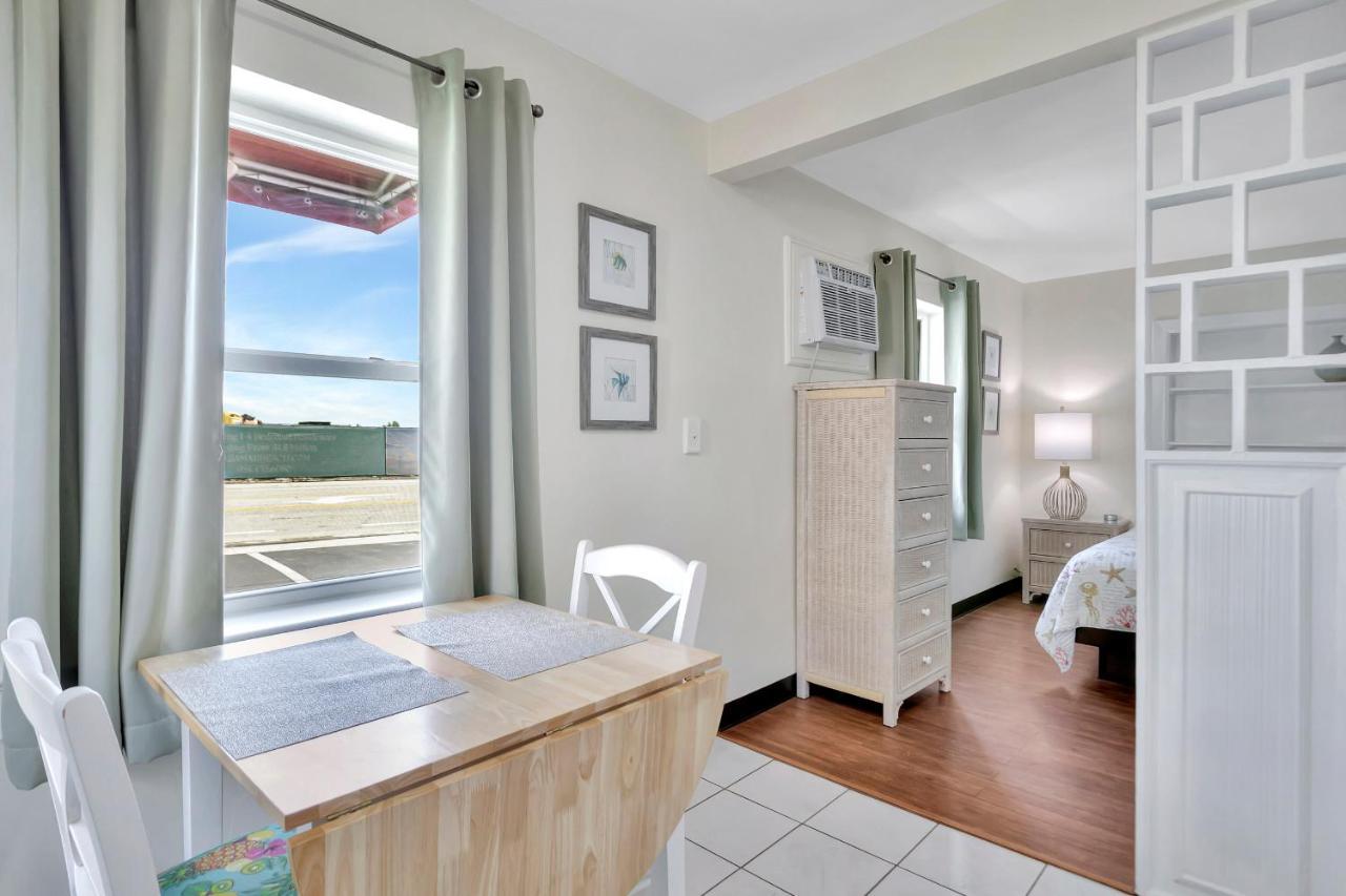 פומפנו ביץ' Seahorse Guesthouse מראה חיצוני תמונה