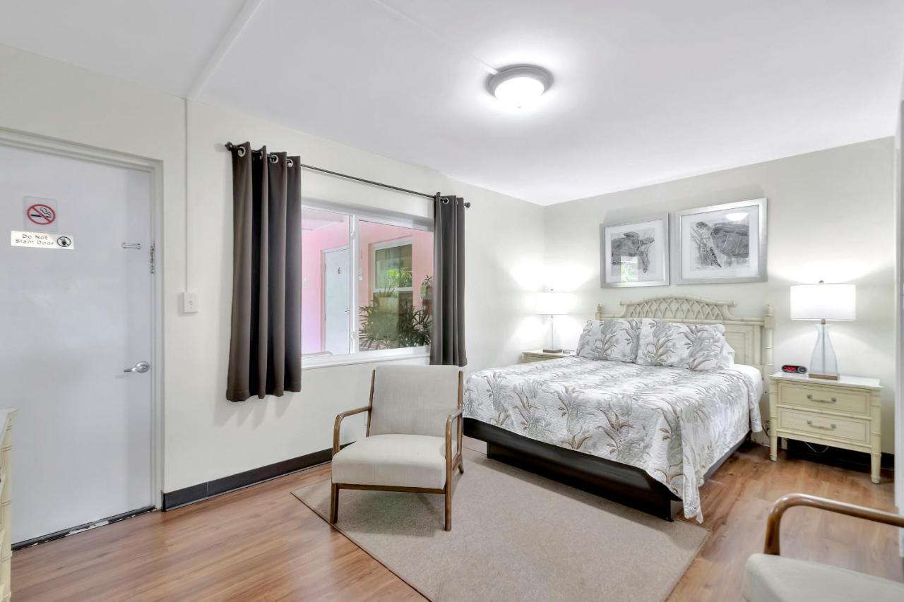 פומפנו ביץ' Seahorse Guesthouse מראה חיצוני תמונה