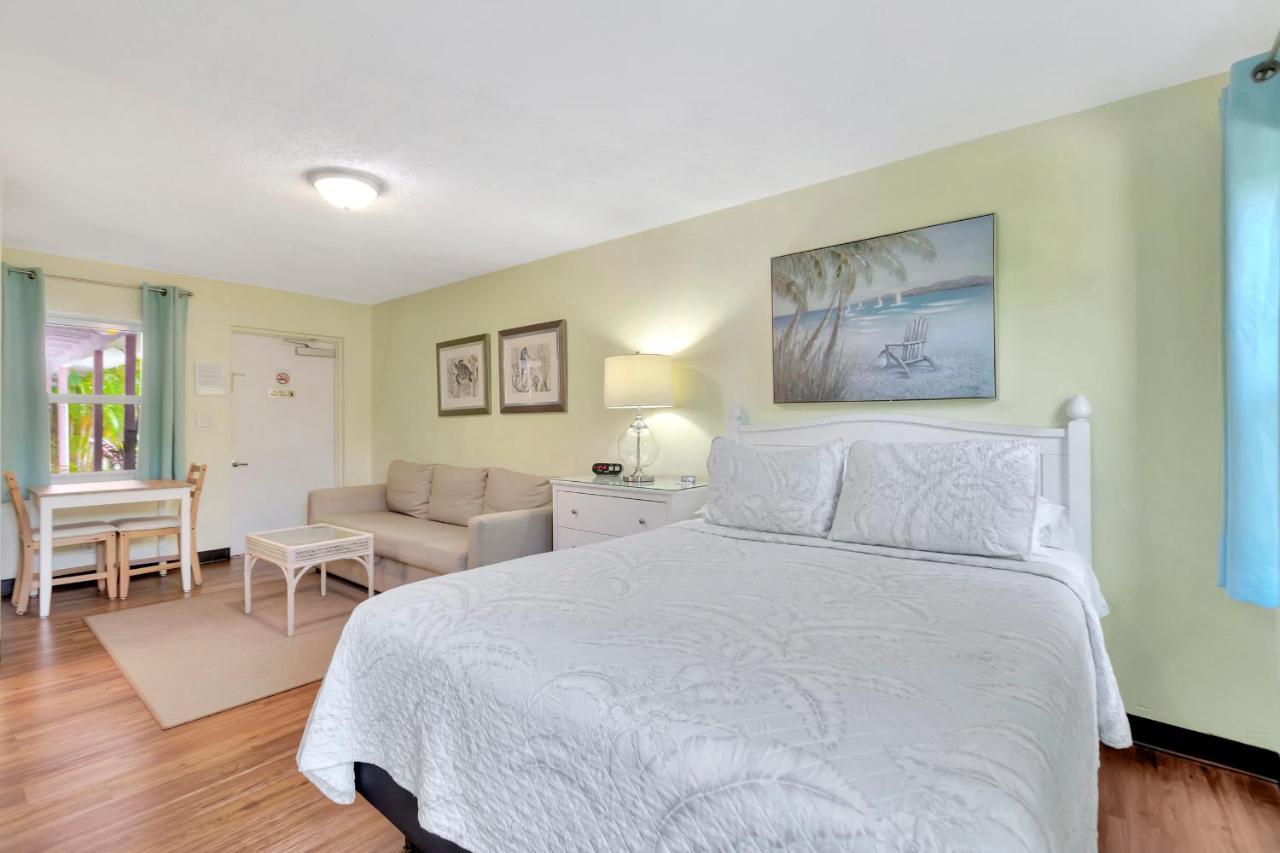 פומפנו ביץ' Seahorse Guesthouse מראה חיצוני תמונה